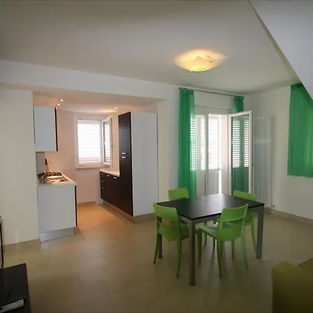 Solemare Lejlighed *