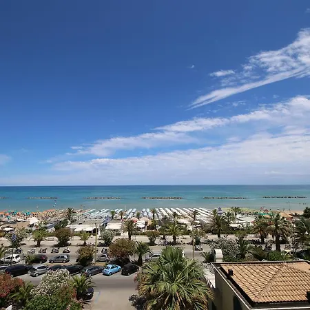 Solemare Apartment *